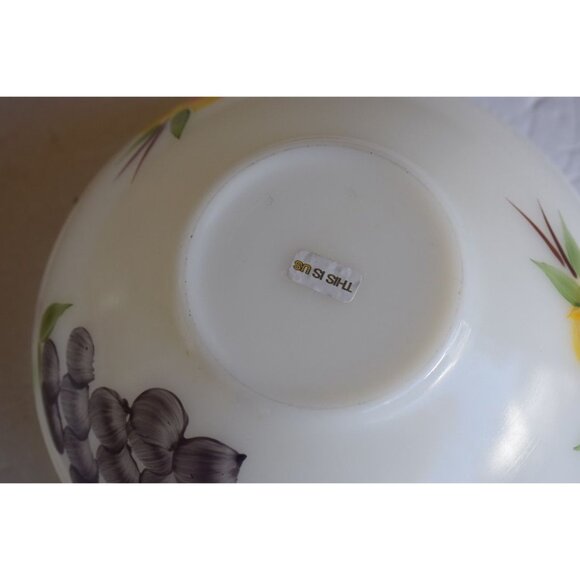2 Vintage Fire King Ware Gay Fad Oven Safe Bowls Milk Glass TV Prop "This is Us" - Picture 6 of 9